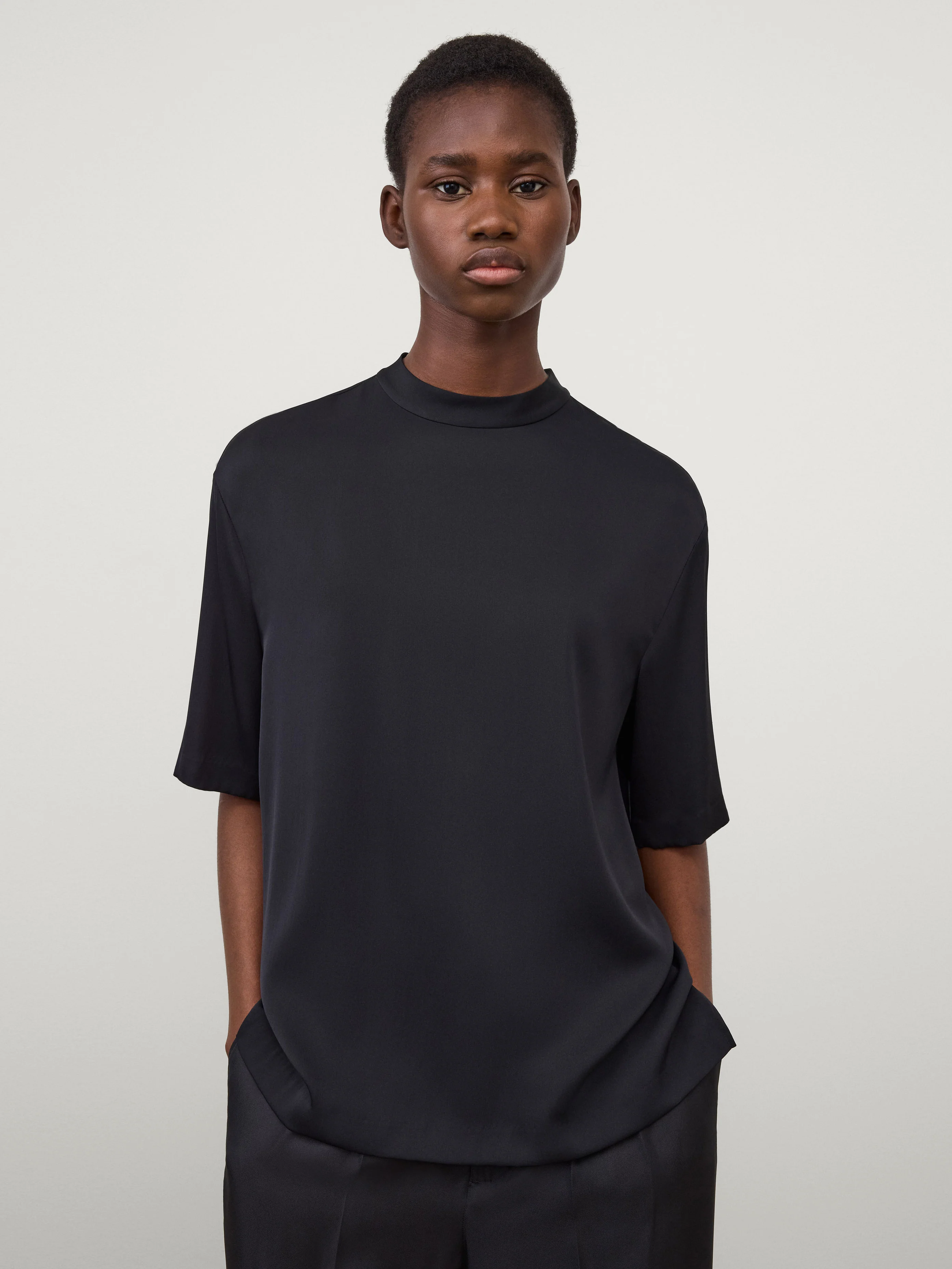 Oversized Round Neck T-Shirt - Image 3