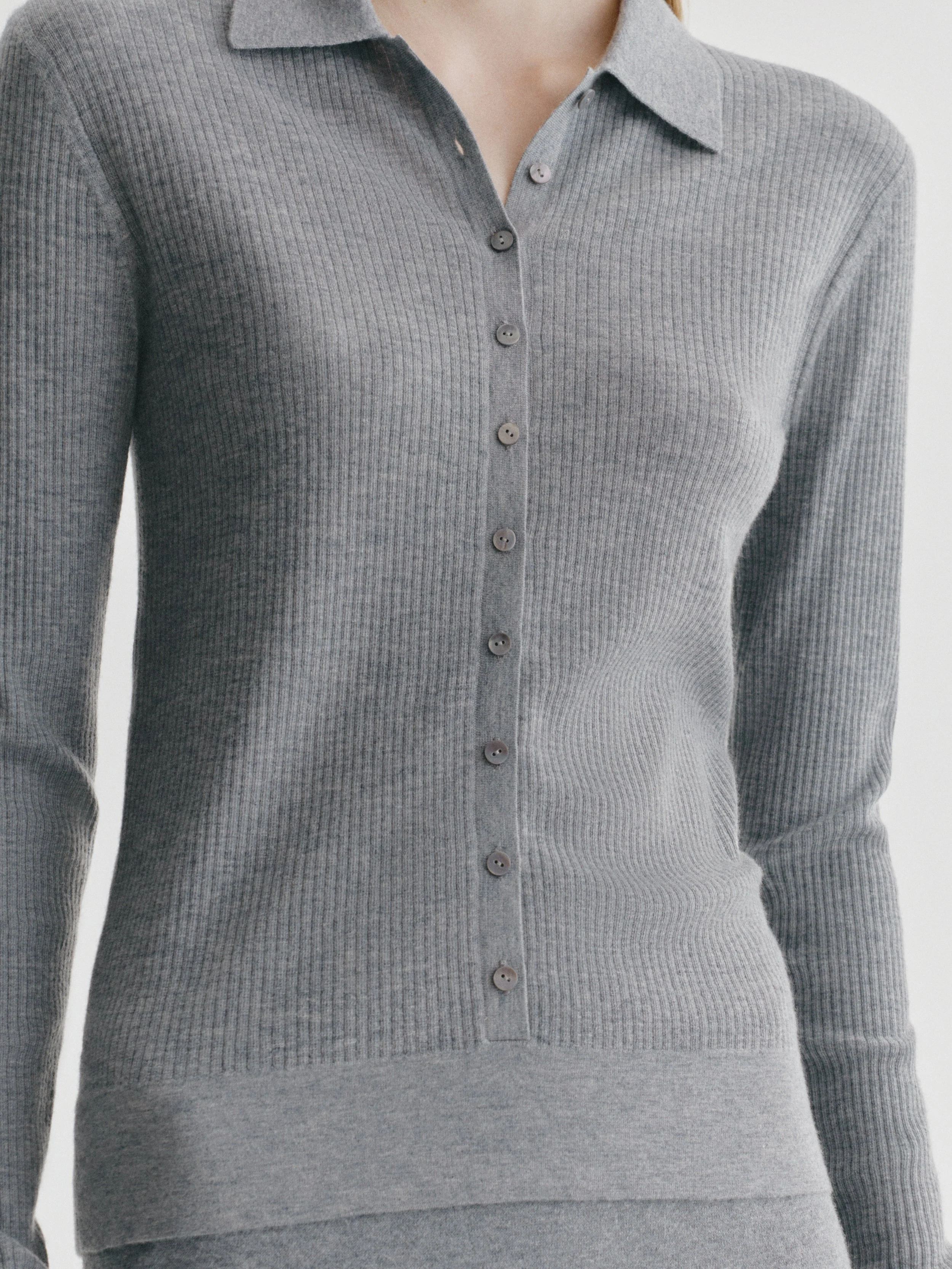 The Agata Cardigan Shirt - Image 4
