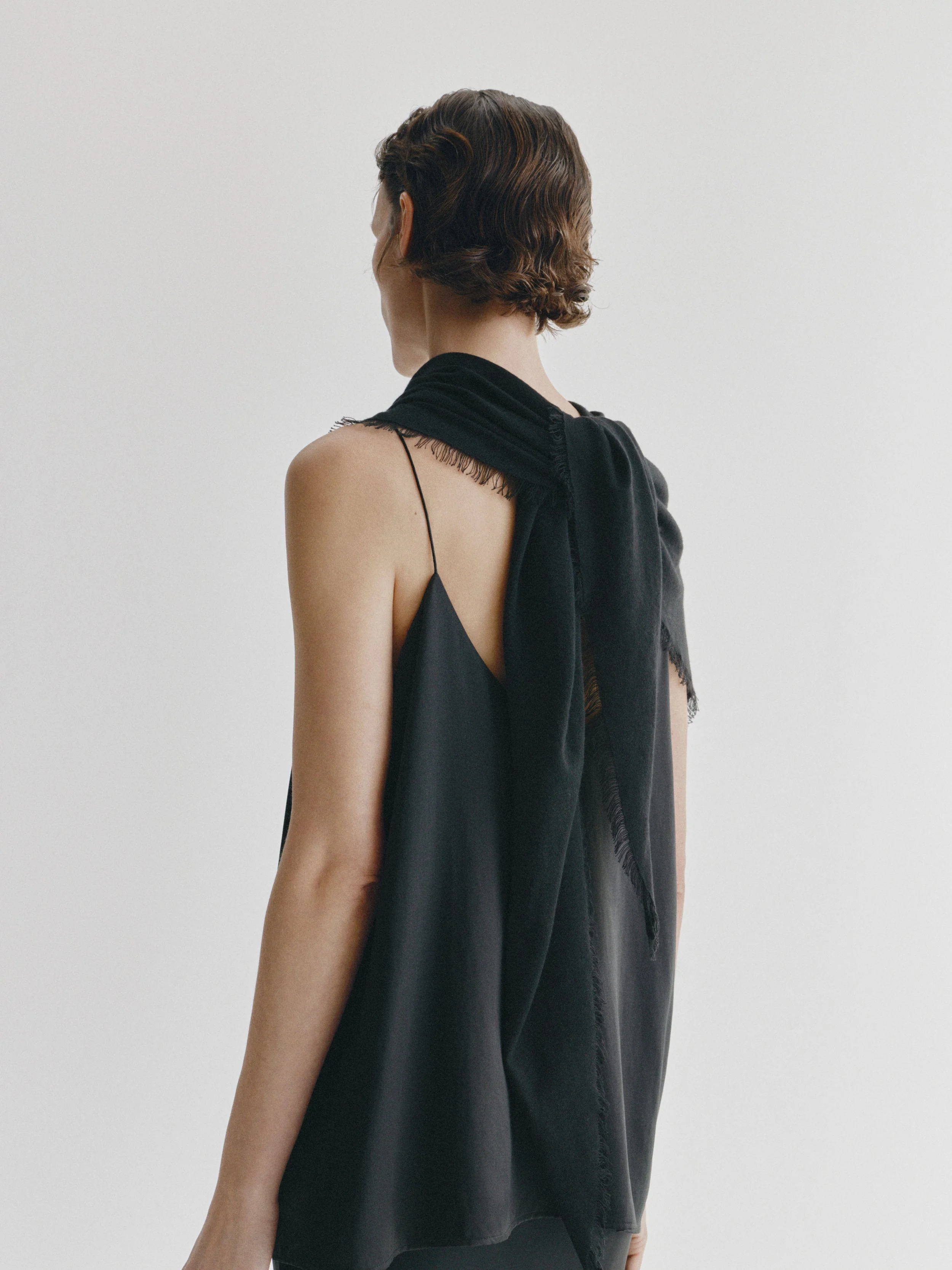 The Alvit Bandana Scarf - Image 5