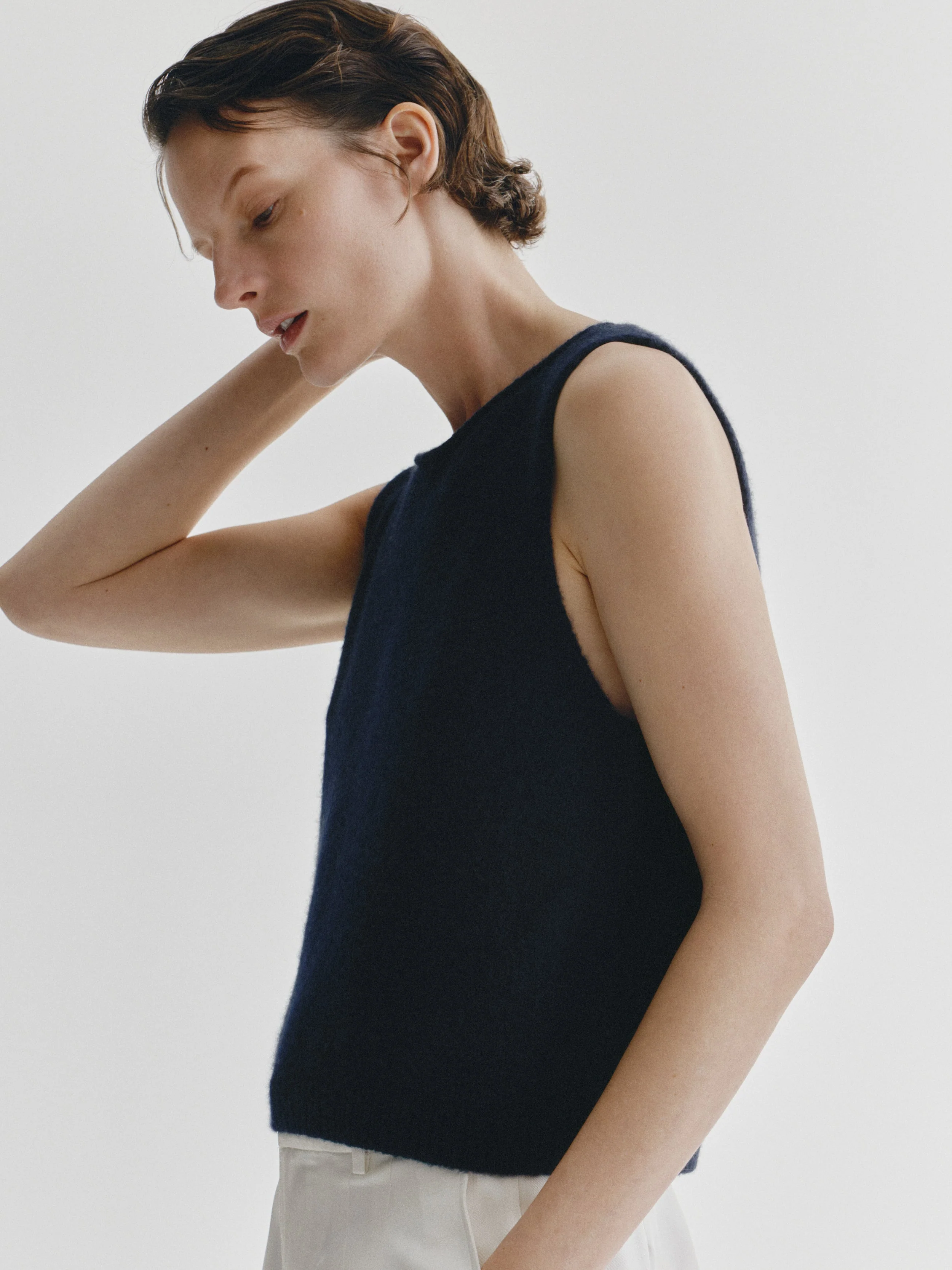 The Devine Vest - Image 4