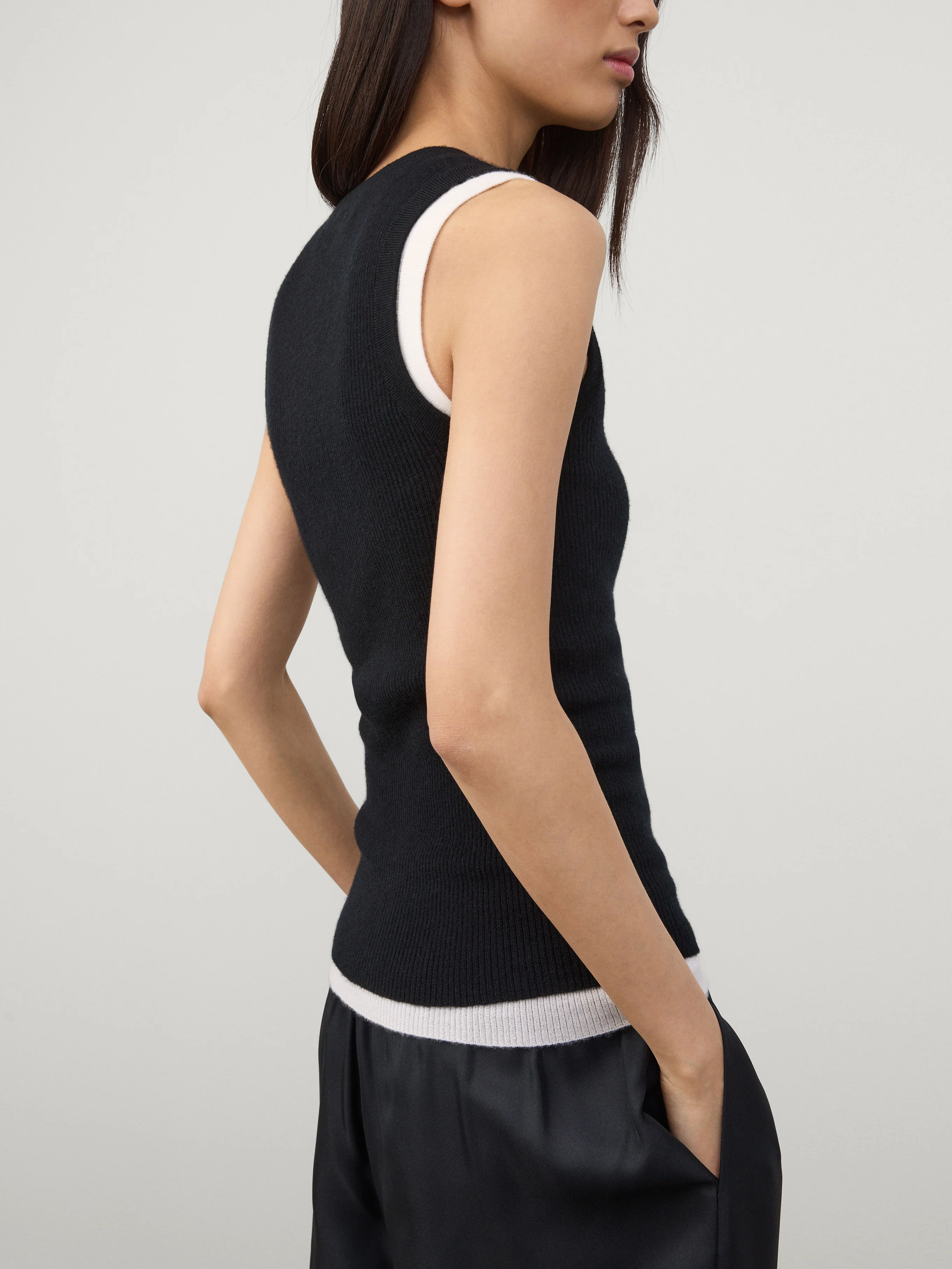 The Devyne Top - Image 3