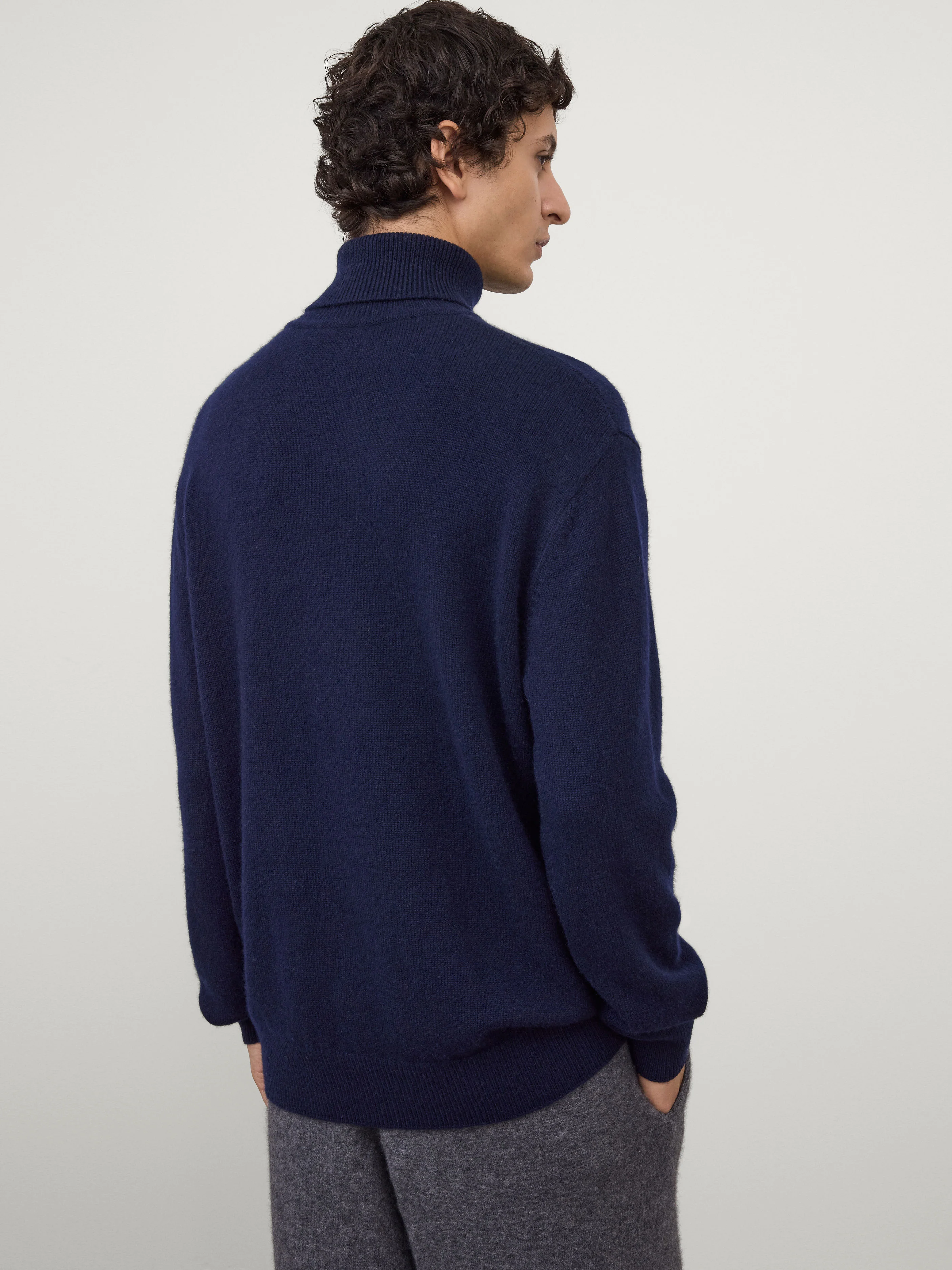 The Faron Sweater - Image 4