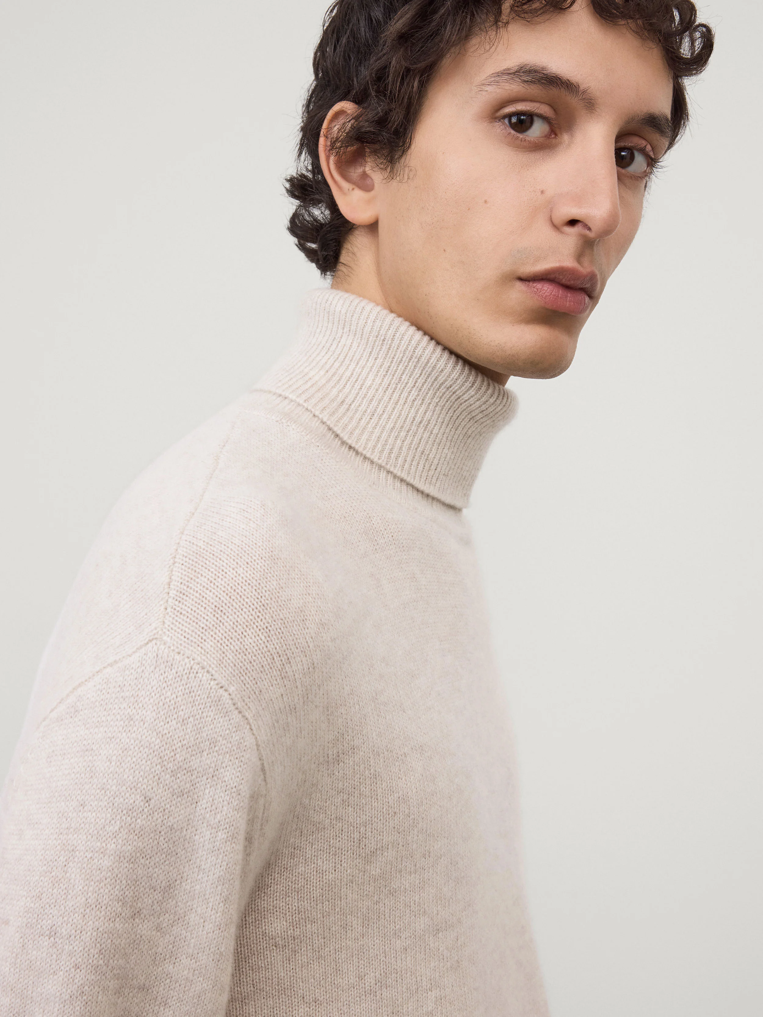 The Faron Sweater - Image 2