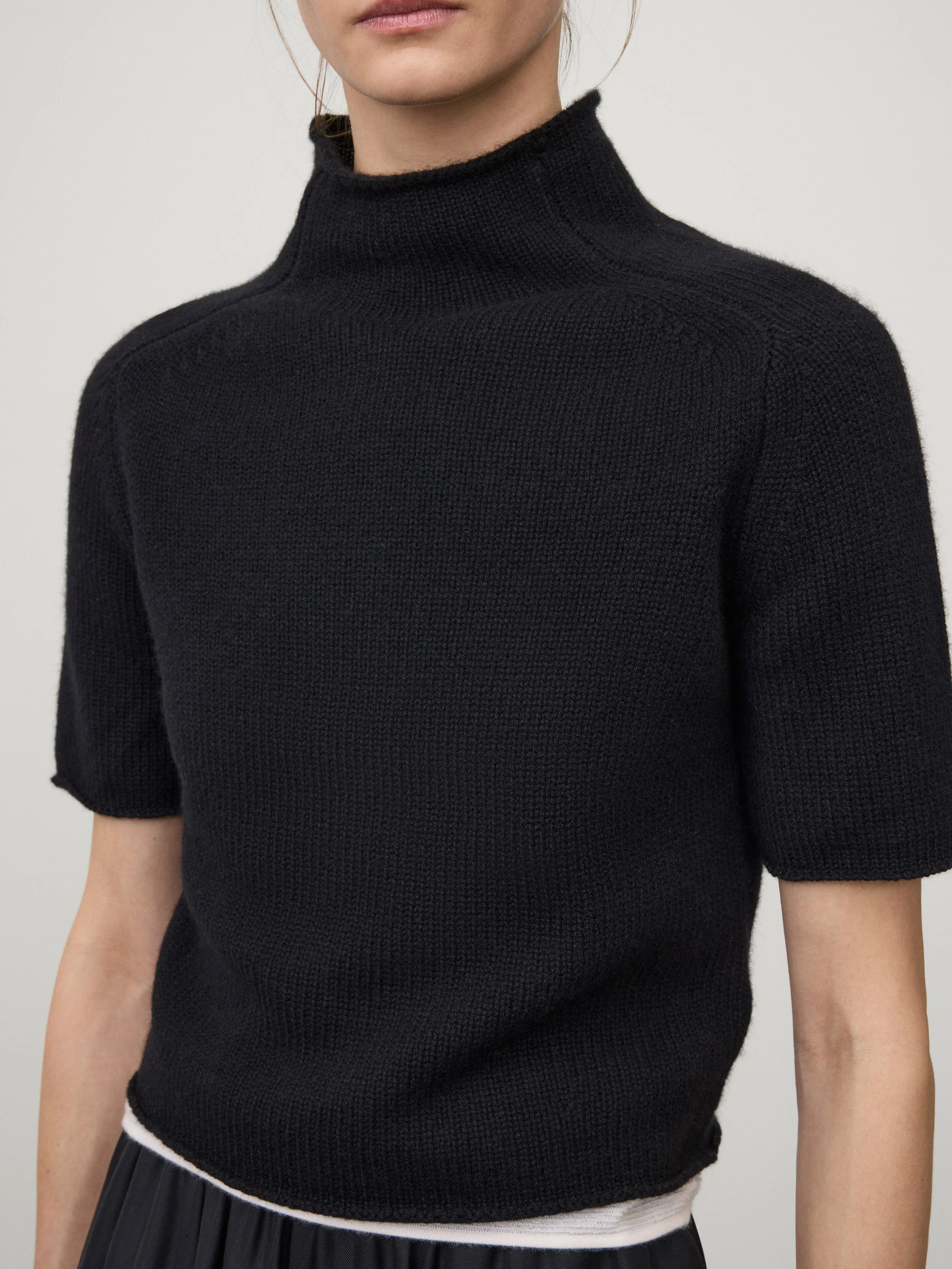 The Fride Sweater - Image 3