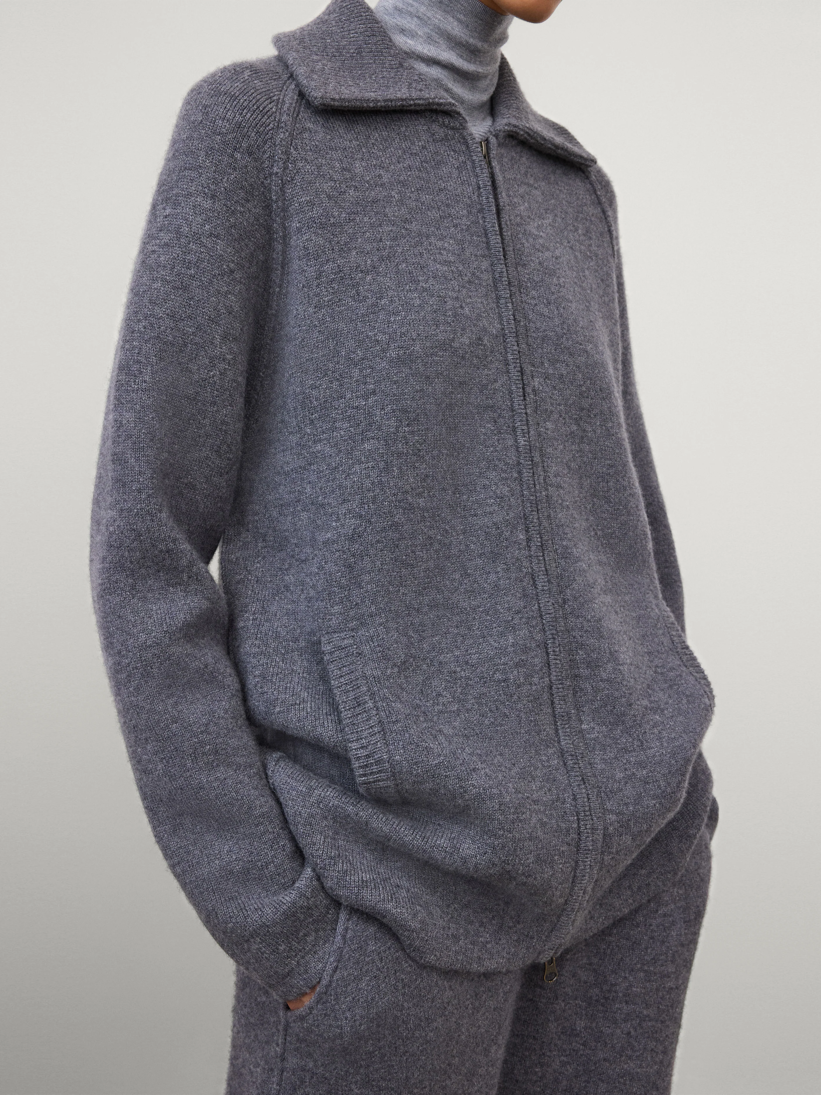 The Gardenia Zip Cardigan - Image 3