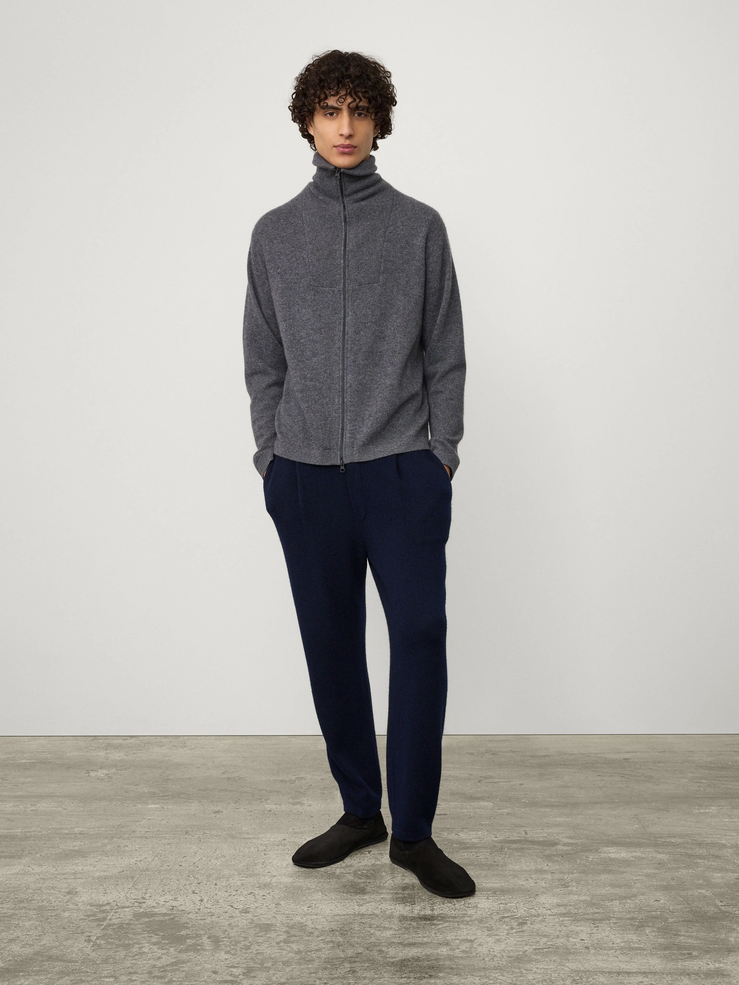 The Jakob Zip Sweater - Image 3