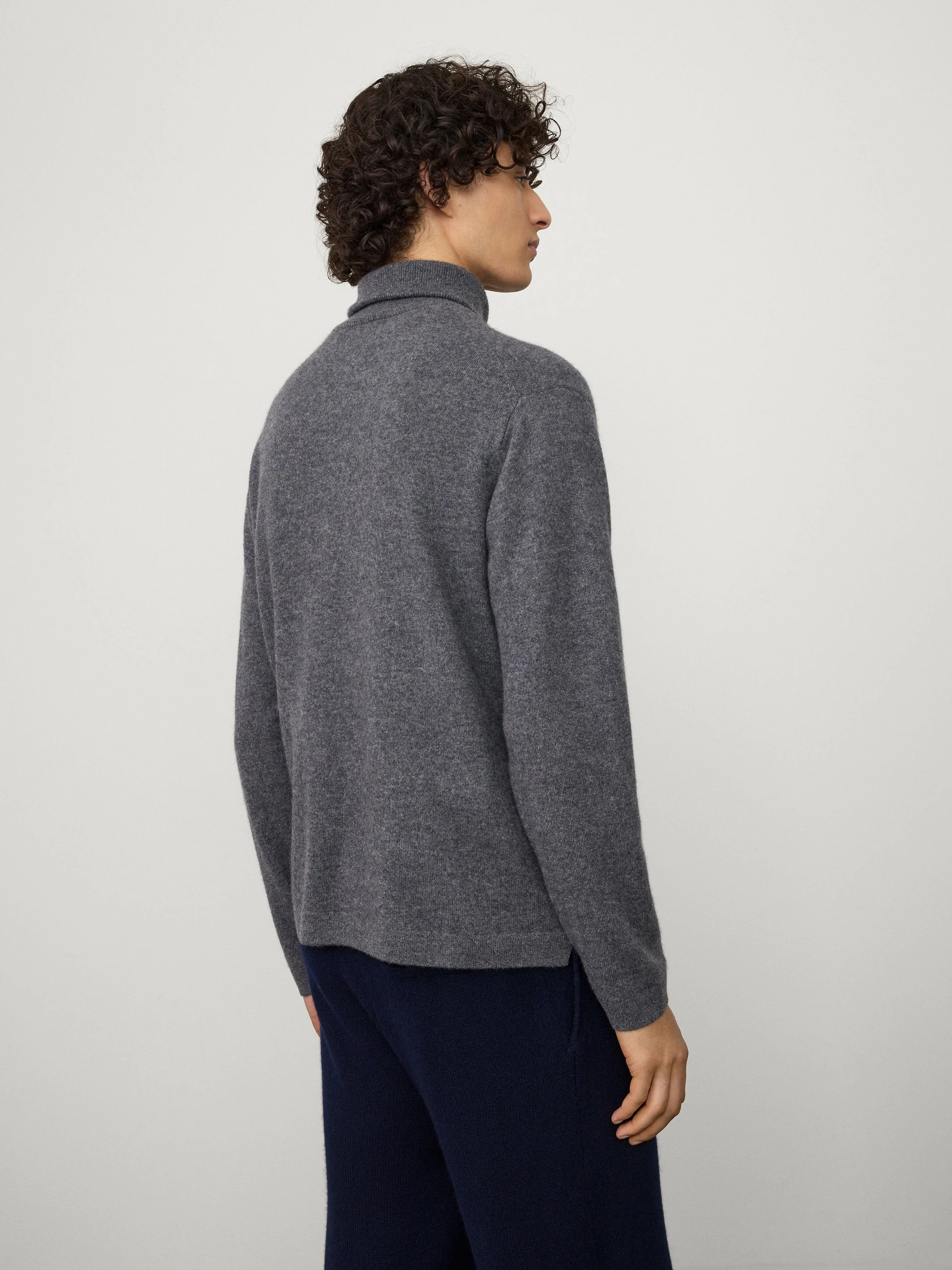 The Jakob Zip Sweater - Image 4