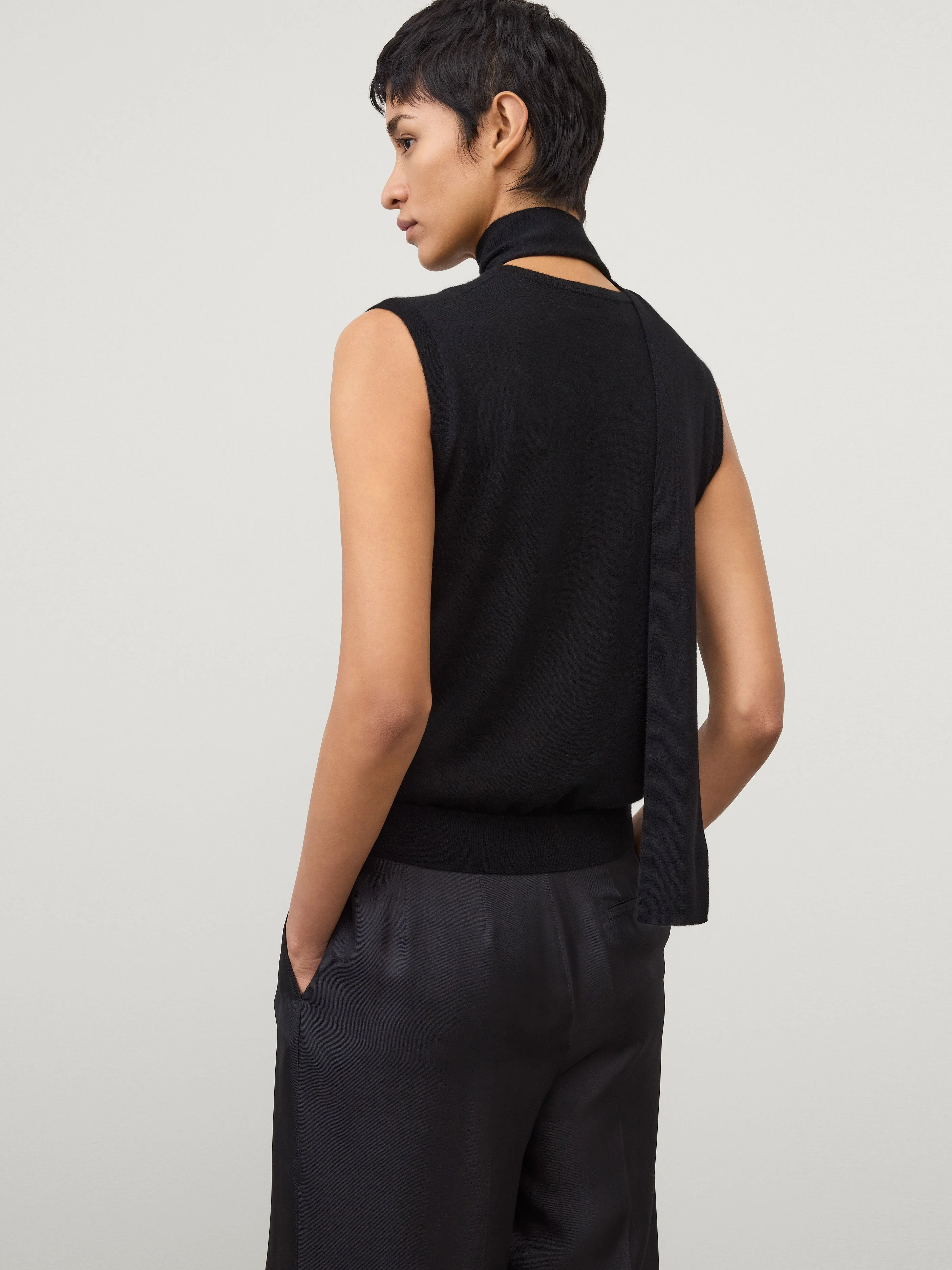 The Lauri Scarf Top - Image 4