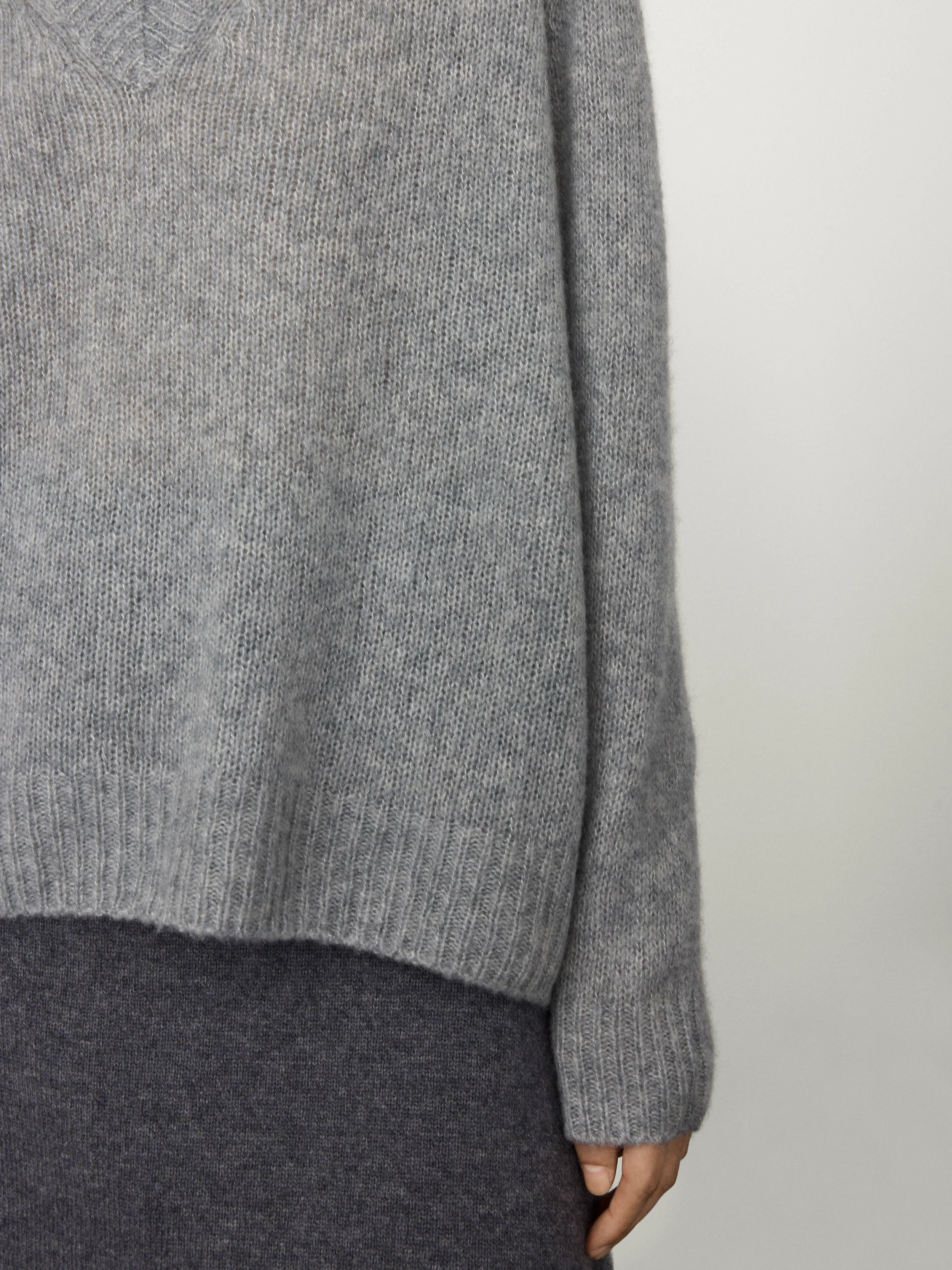 The Leona Sweater - Image 4