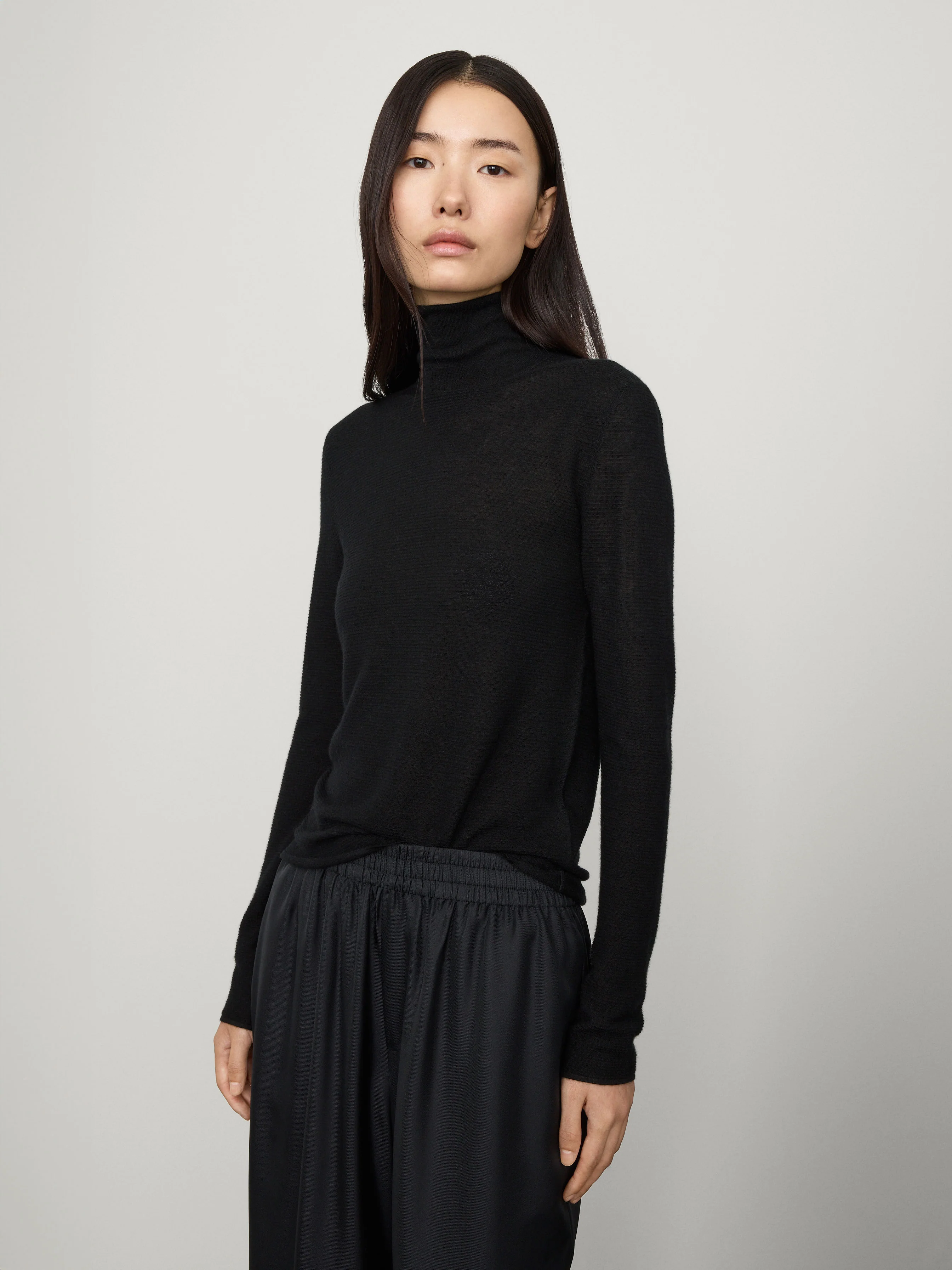 The Lory Sweater - Image 2