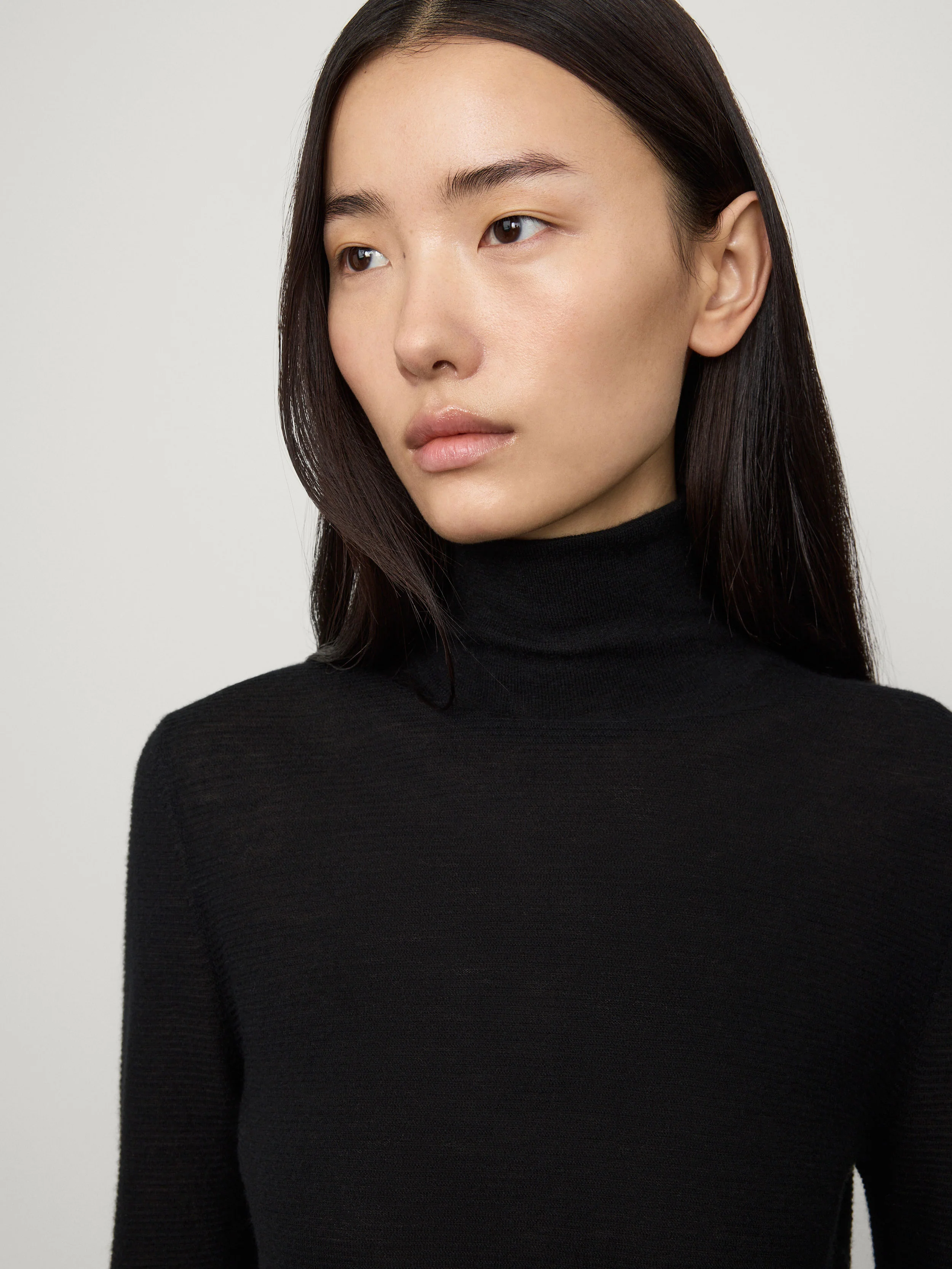 The Lory Sweater - Image 3