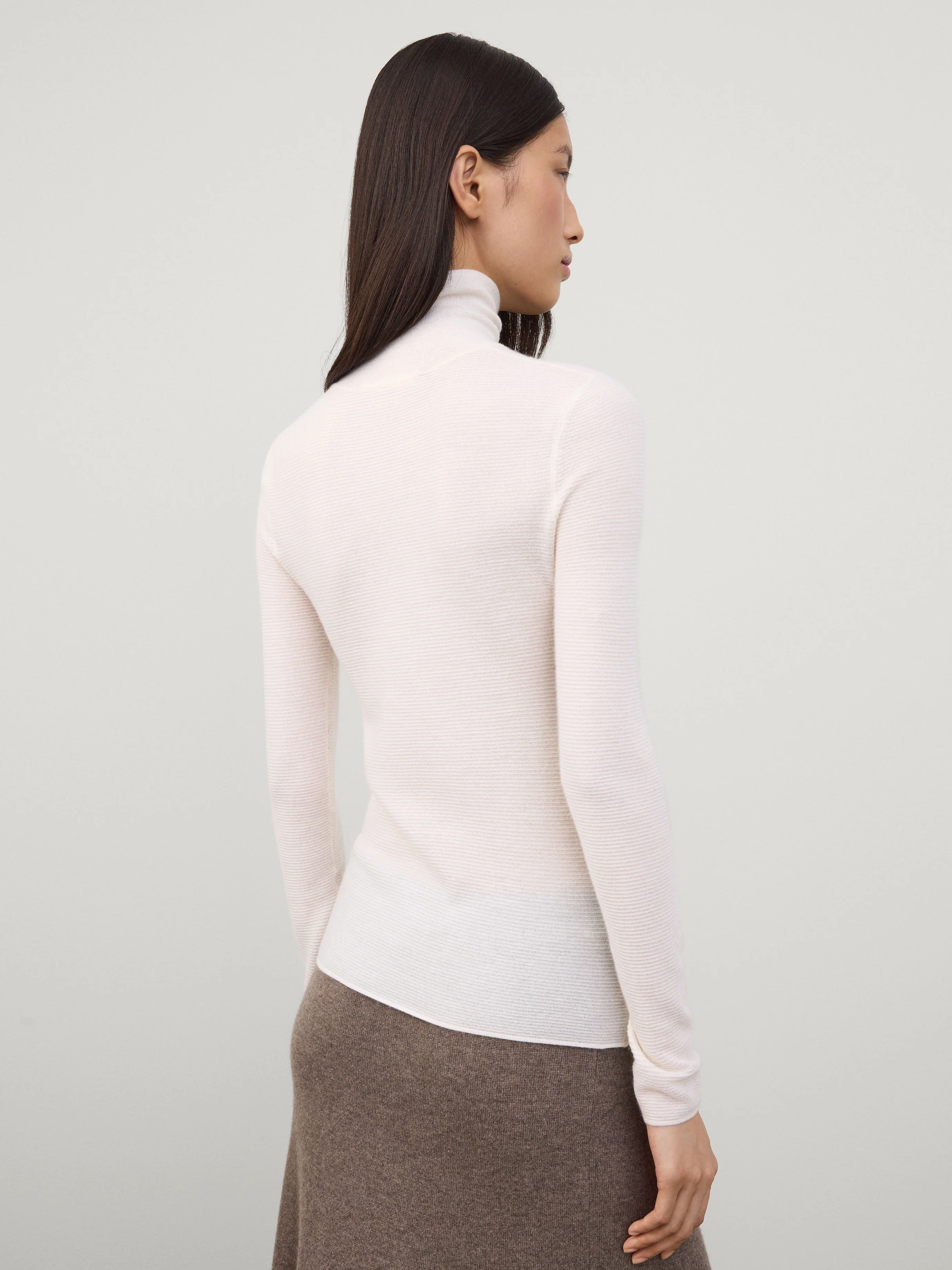 The Lory Sweater - Image 4
