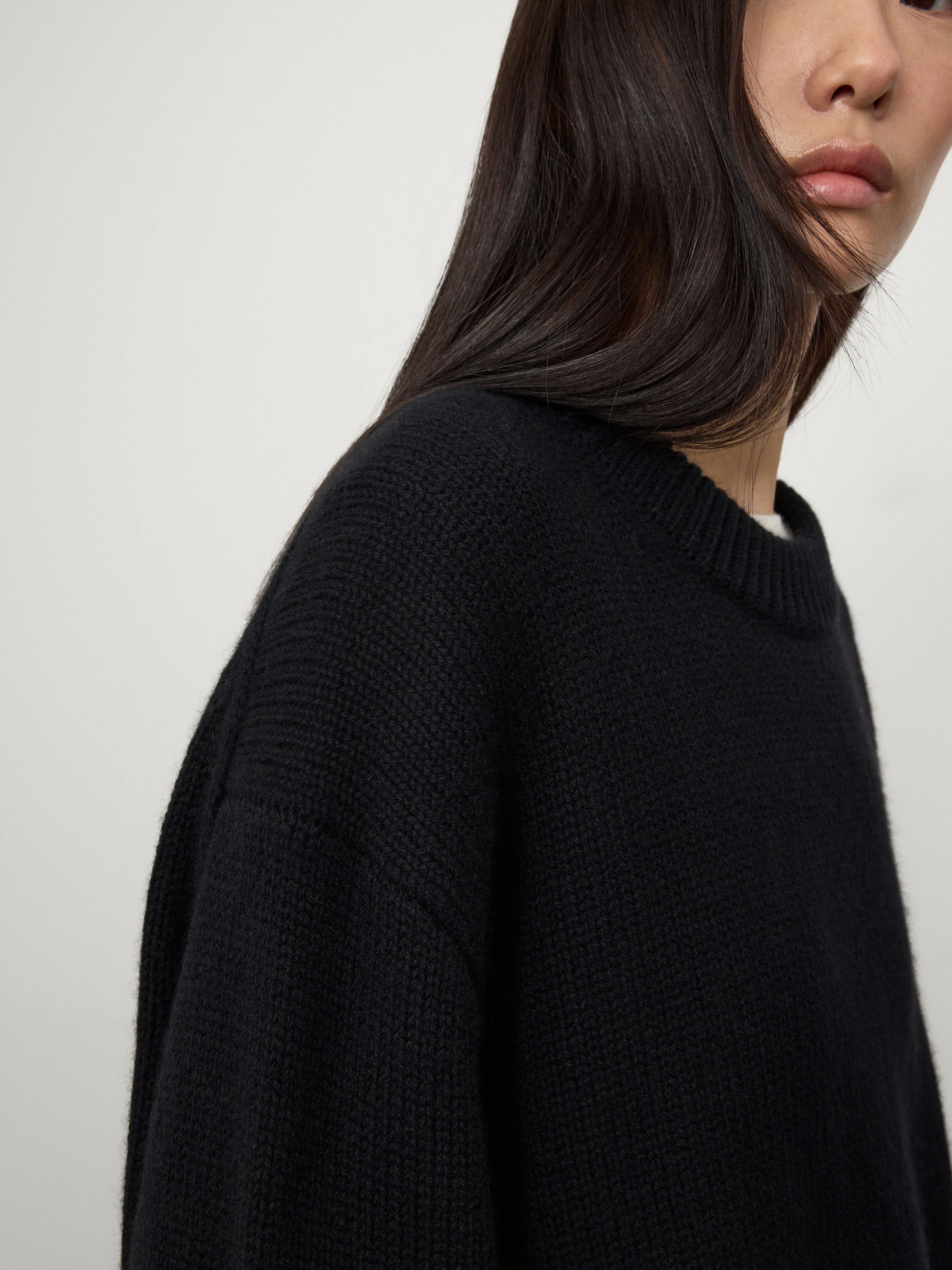 The Renske Sweater - Image 3