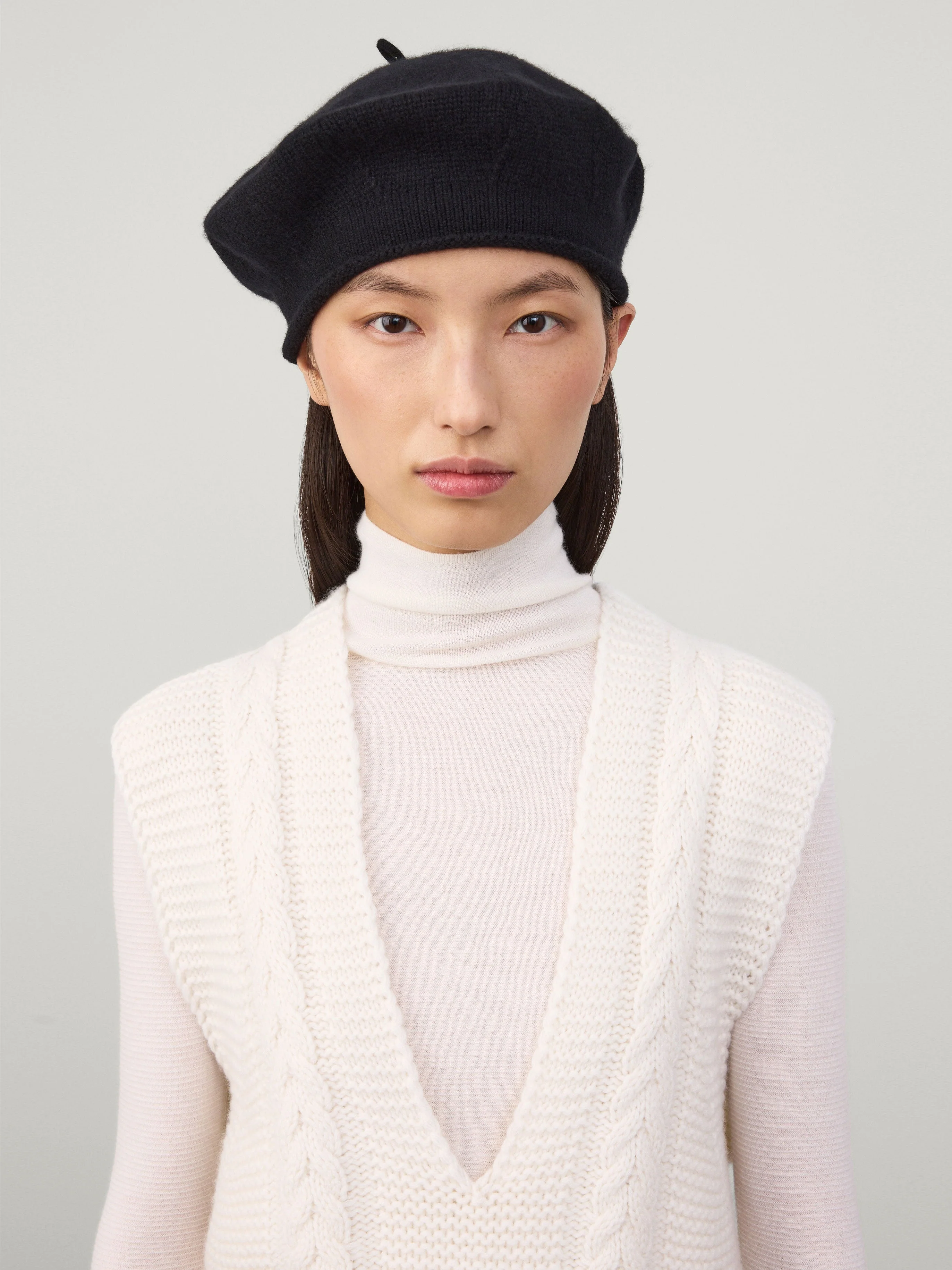 The Saint Germain Beret - Image 3