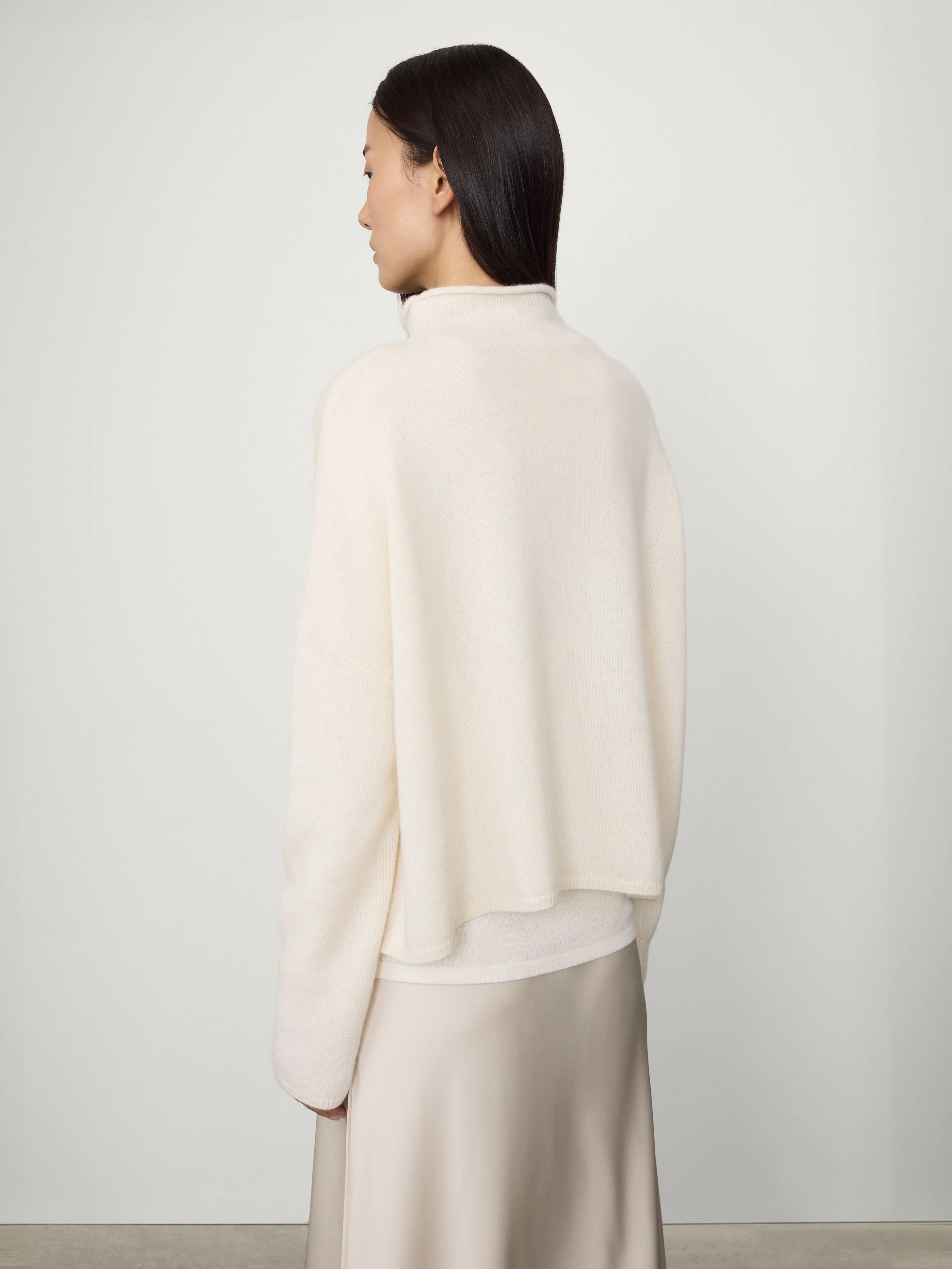 The Sandy Sweater - Image 4