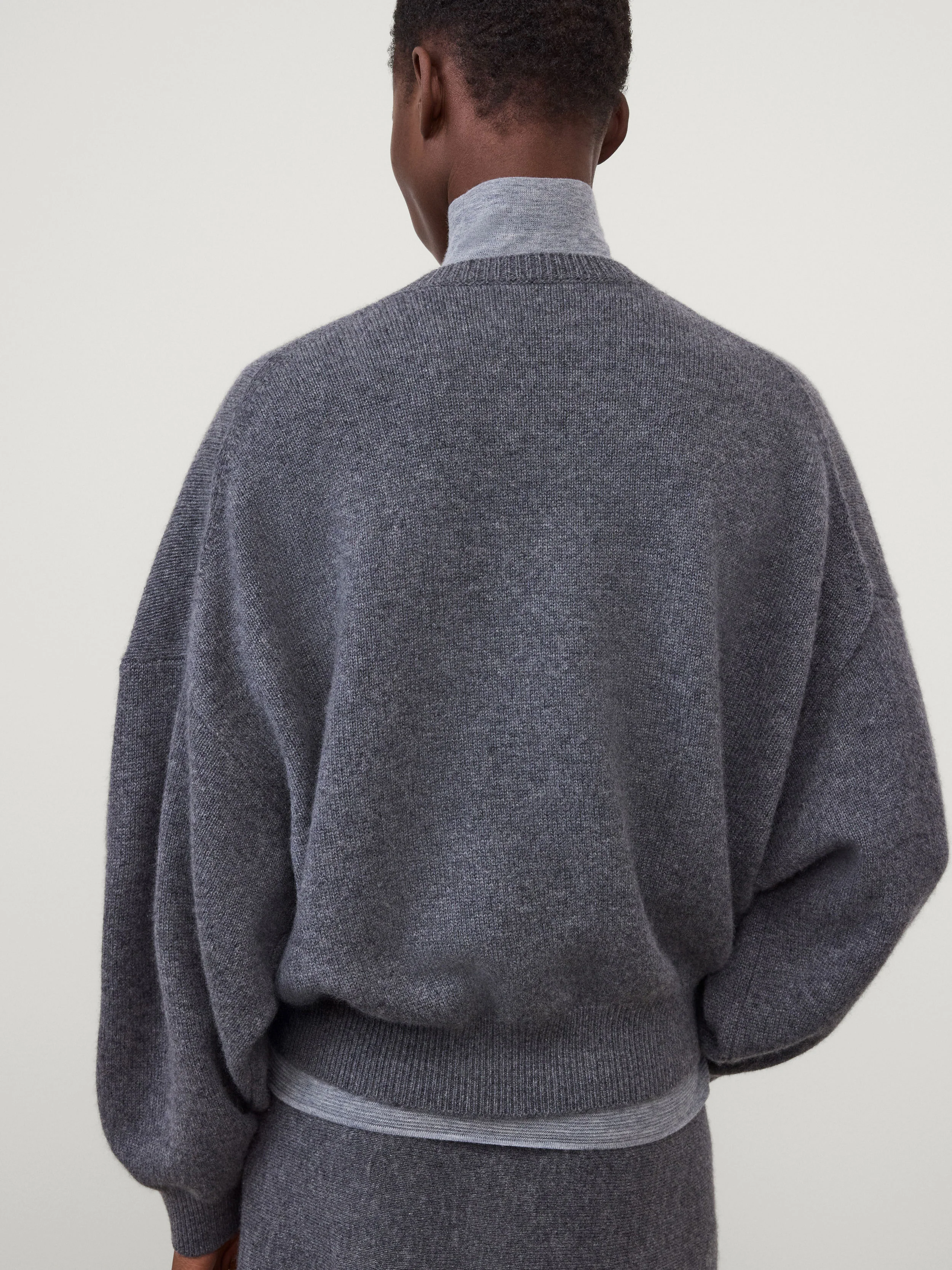 The Veira Sweater - Image 4