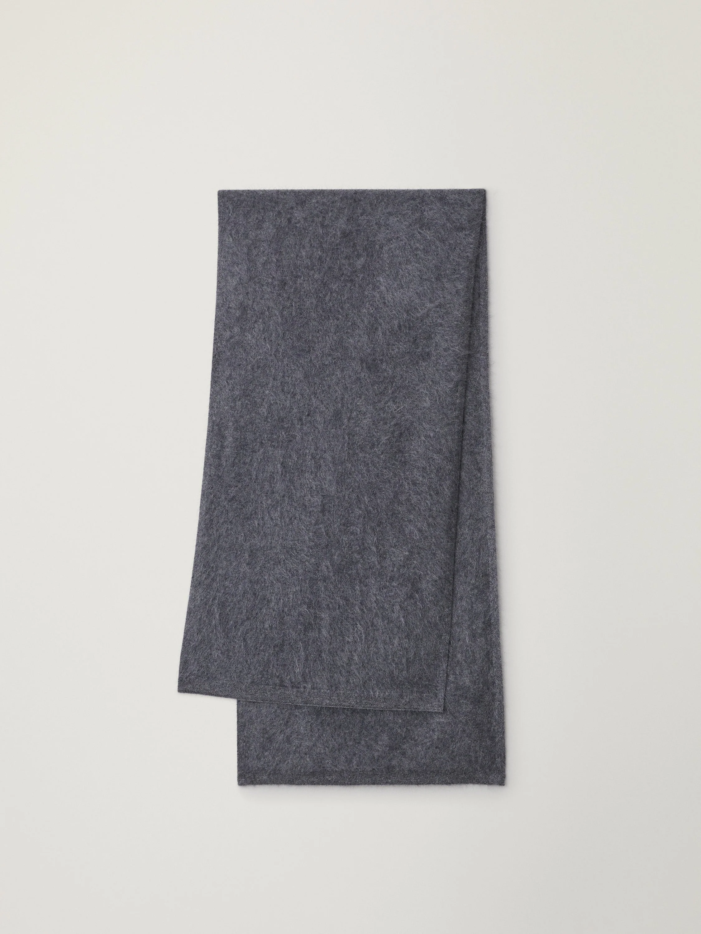 The Viktor Scarf - Image 4