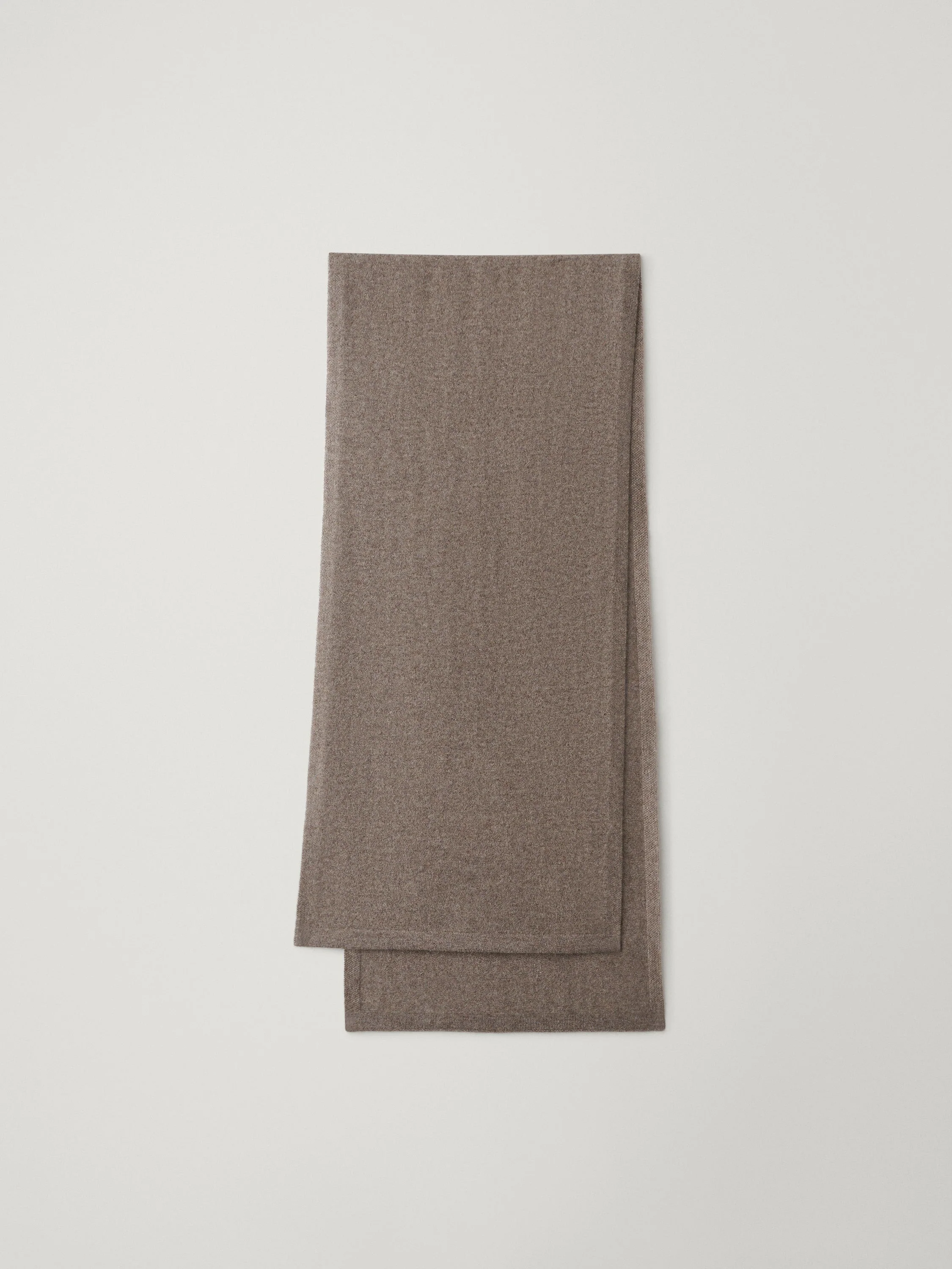 The Viktor Scarf - Image 3