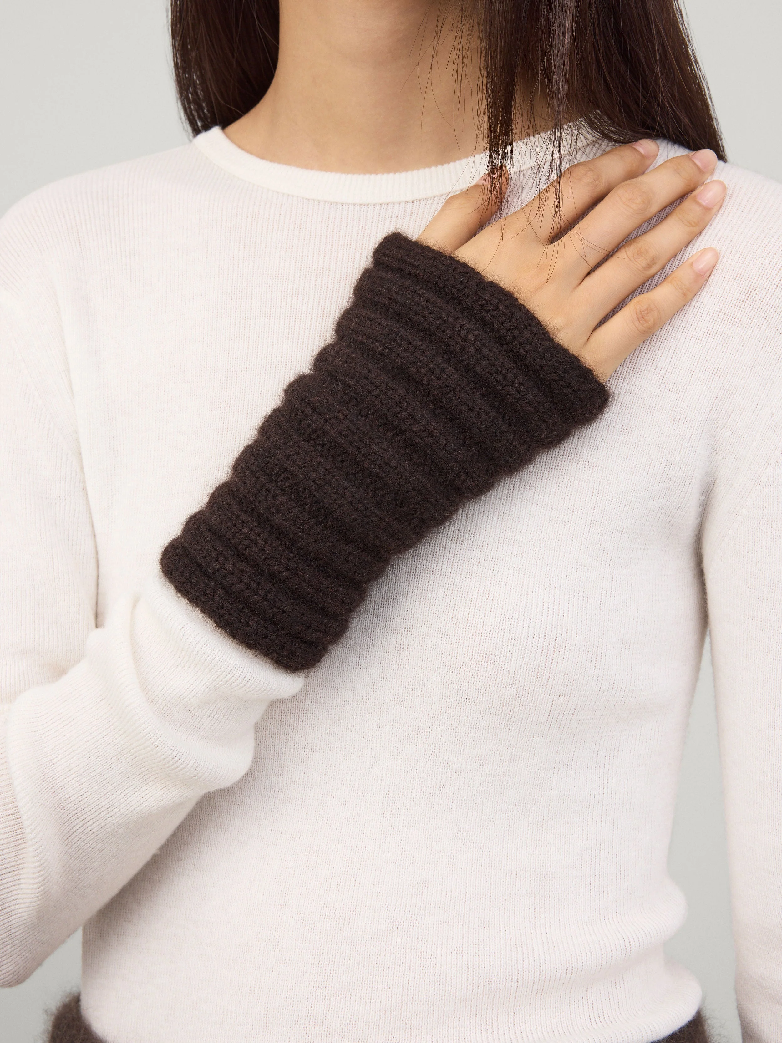 The Zarie Arm Warmers - Image 3