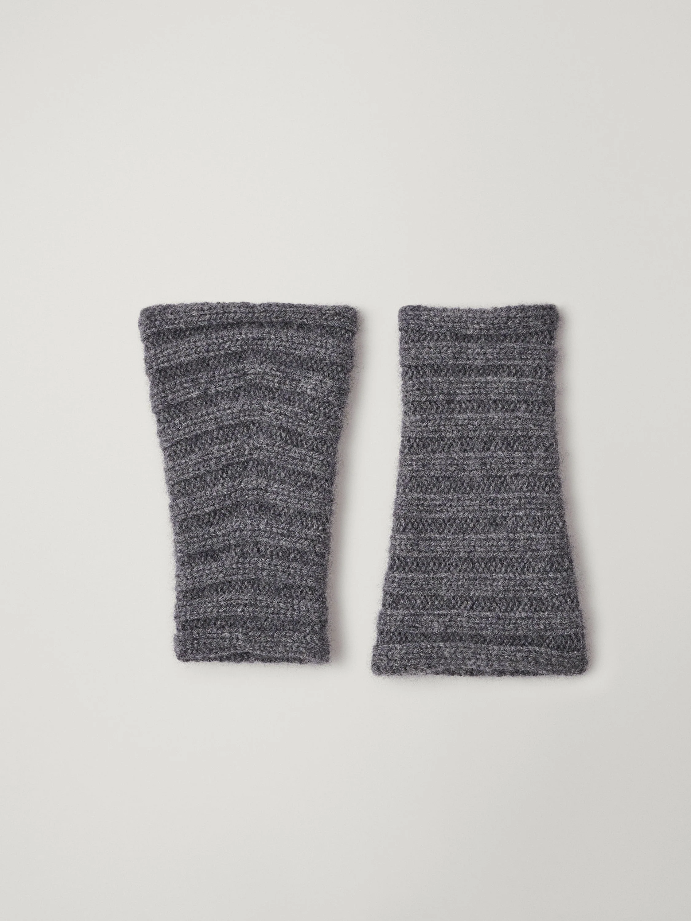 The Zarie Arm Warmers - Image 6