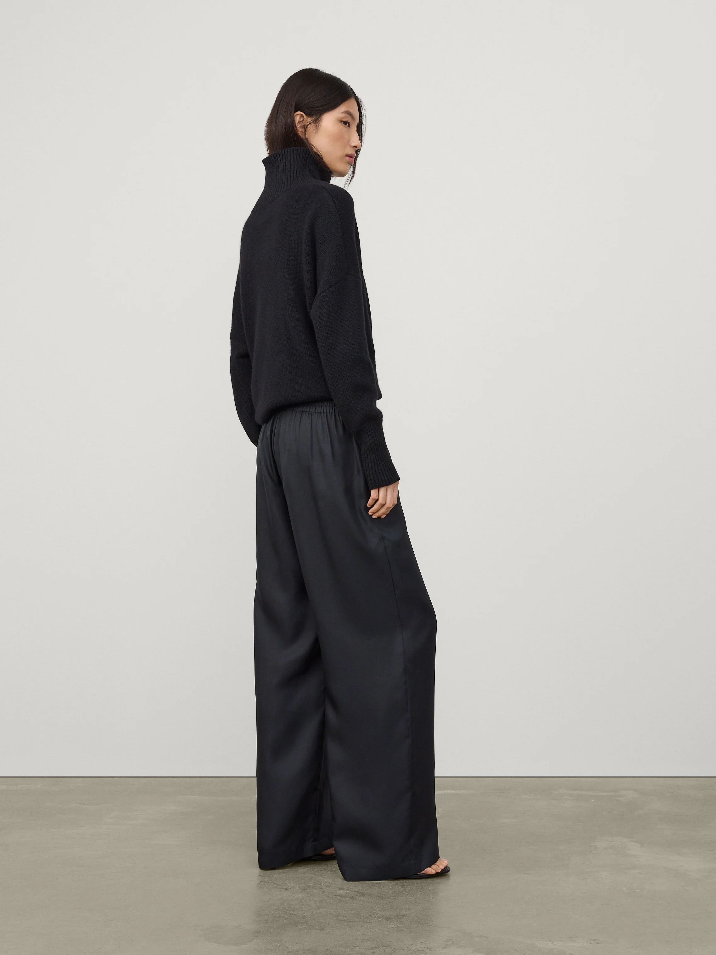 Wide Leg Trousers - Image 3